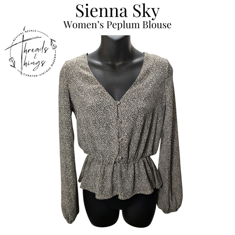 Sienna Sky Peplum Blouse Women XS Black Cream Holiday Office Dressy Casual‎ Chic